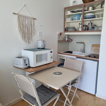 דינאר Studio, Balcon Et Acces Direct Page מראה חיצוני תמונה
